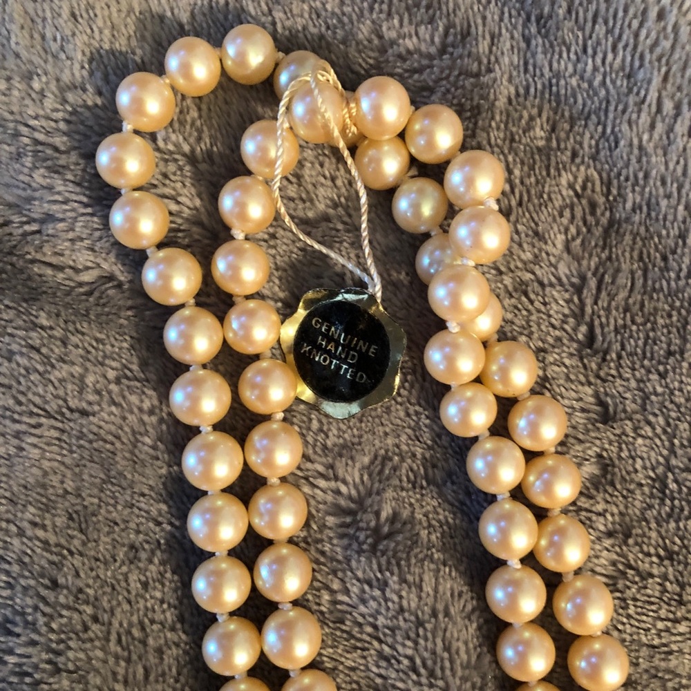 Vintage 1960’s Prestige glass pearls 54”extra long - Picture 10 of 13